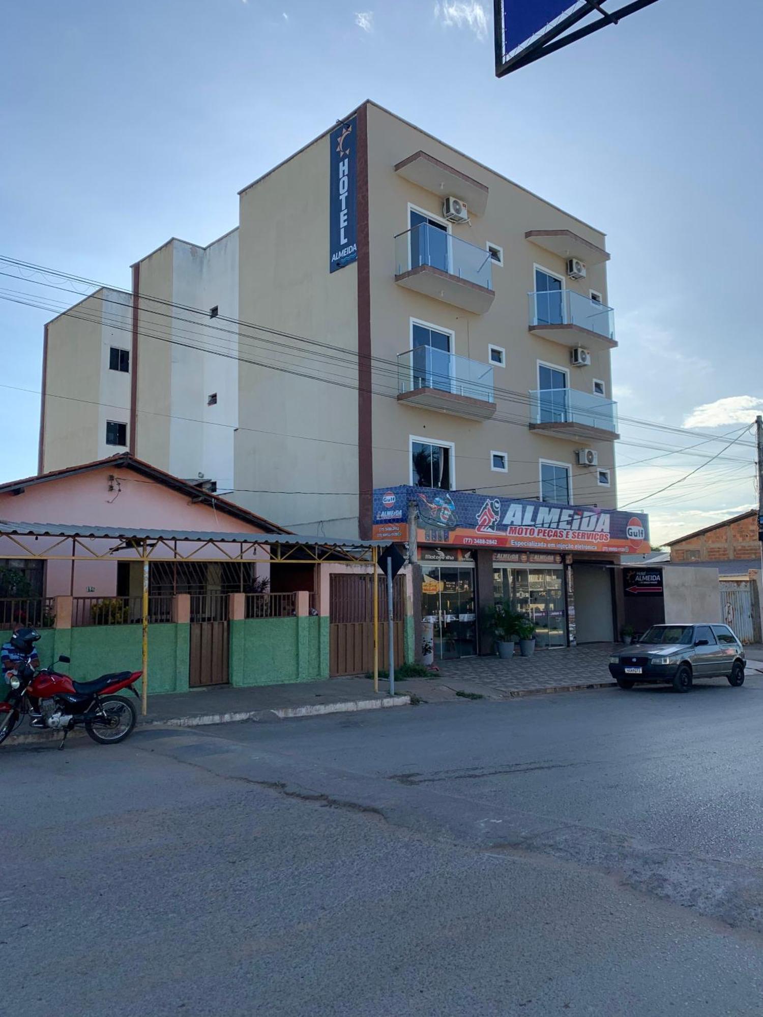 Hotel Almeida Correntina Exterior photo